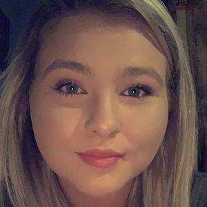 Meet your Posher, Brianna